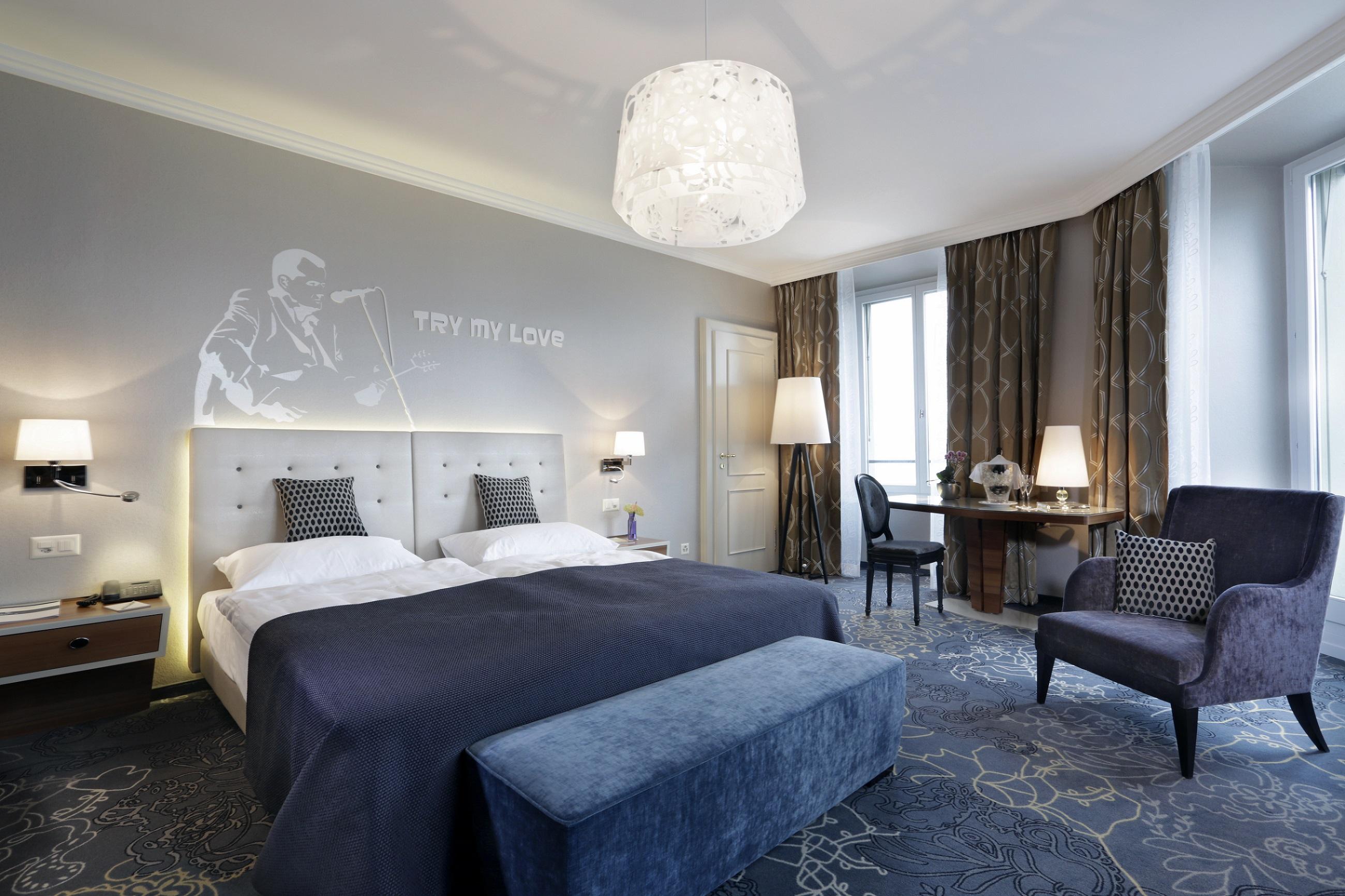 Hotel Schweizerhof Luzern Exteriör bild Deluxe room