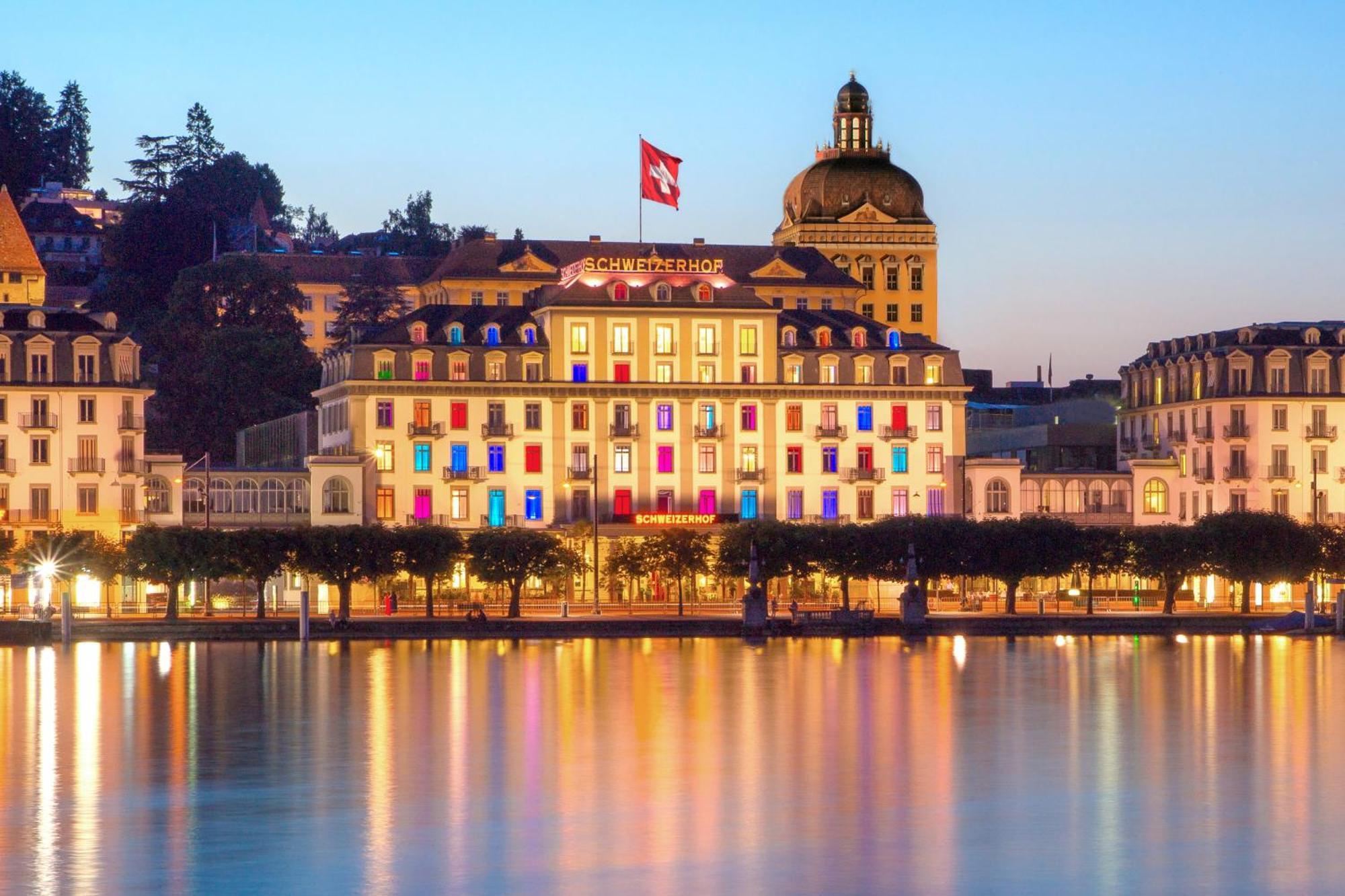 Hotel Schweizerhof Luzern Exteriör bild